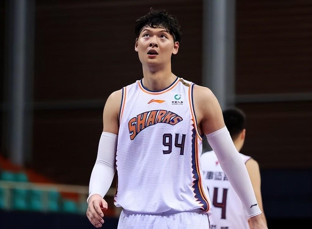 杏彩体育官网入口-包含林崴31分同曦不敌广东李弘权26分上海胜四川的词条