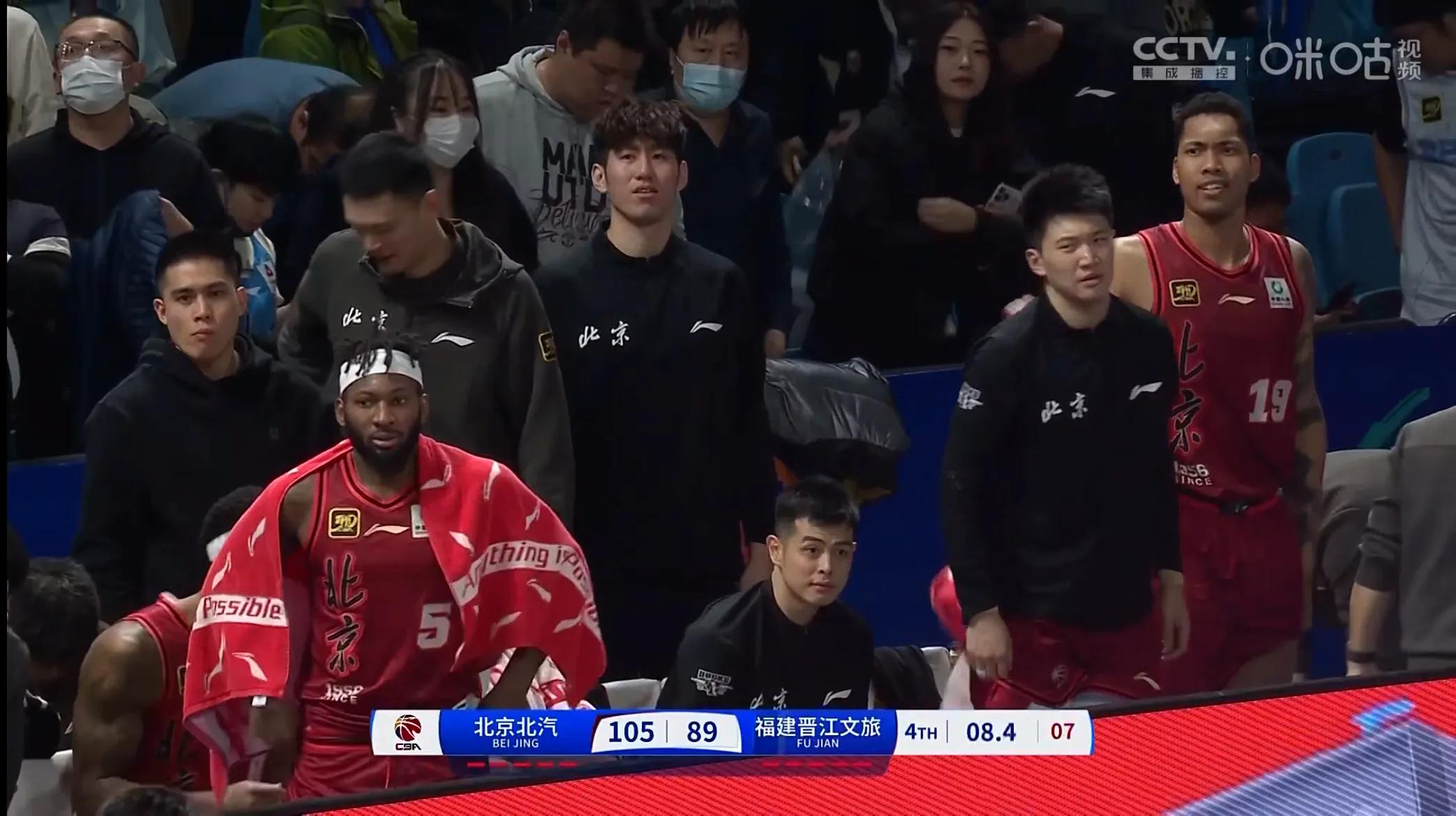 包含北京男篮近日安排人员观看NBA夏联，考察心仪外援的词条