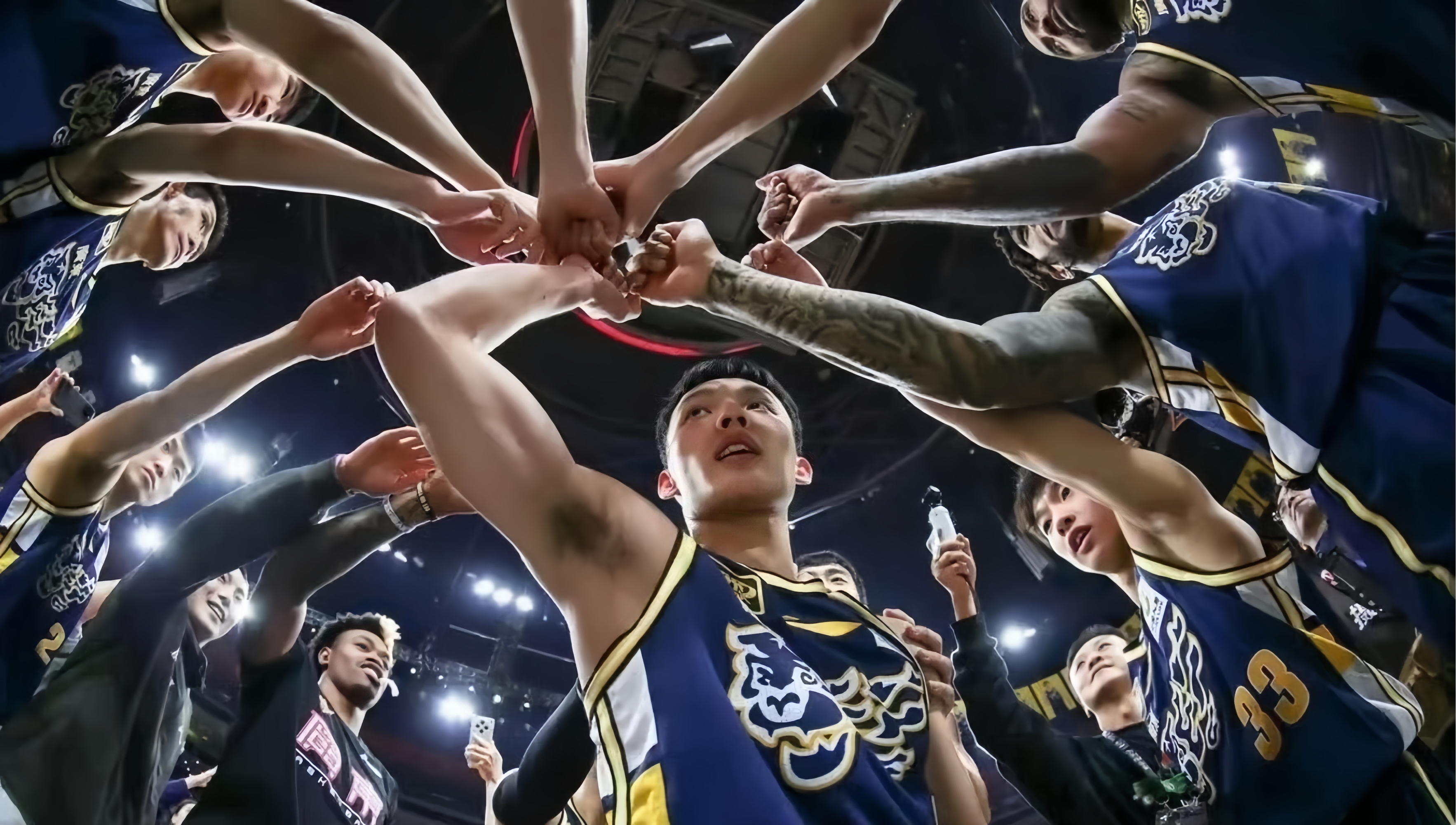 包含北京男篮近日安排人员观看NBA夏联，考察心仪外援的词条