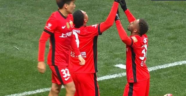 88分钟绝杀！中国男足2-1掀翻亚洲冠军球迷沸腾了下轮的简单介绍